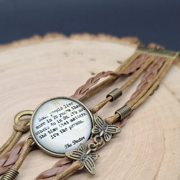 🎁Brown Braided Bracelet with Inspirational Quote FREE with Bundle Purchase - Picture 1 of 5